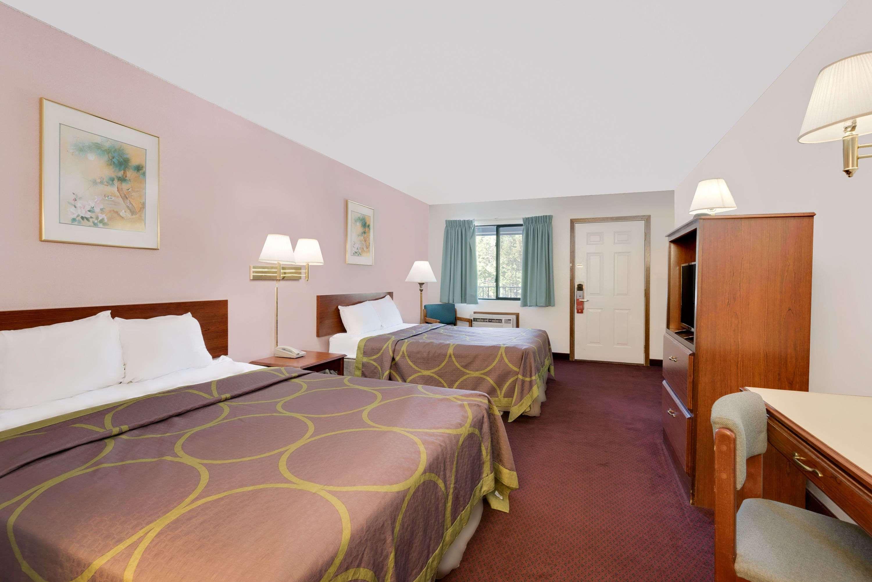 Super 8 By Wyndham Keystone/Mt. Rushmore Εξωτερικό φωτογραφία